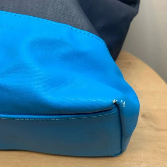 Tory Burch Jaden Tote - Picture 3 of 12